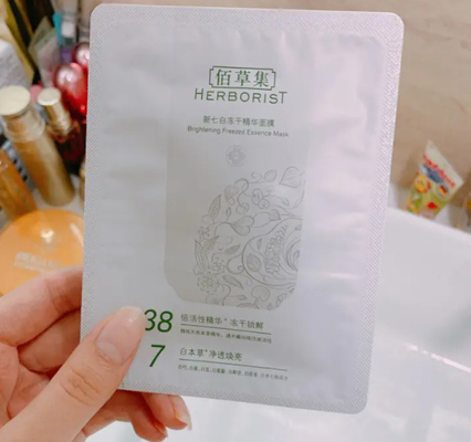 3 Sisi Masker Wajah Non Woven Membuat Mesin Sealing Packing Layar Sentuh