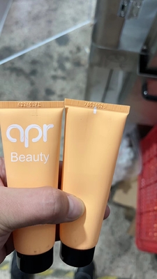 Mesin Penyegel Pengisian Tabung Otomatis Berkecepatan Tinggi Untuk Body Lotion Emulsion Pepaya Cream