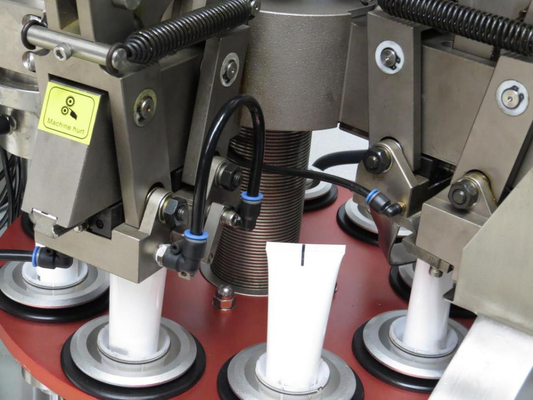 Mesin Sealing TubeFilling Pasta Gigi Plastik Aluminium 40pcs / Min LCD Display