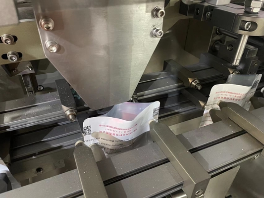 Mesin Pembuat Masker Non Woven Kecepatan Tinggi Layar Sentuh Komputer