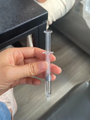 Mesin pengisian jarum suntik gel pra-isi berkecepatan tinggi / mesin pengisi jarum suntik pengunci umpan untuk dijual