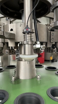 Kosmetik pasta krim Plastik lem Aluminium Lembut kecil tabung ekor Mesin pengisian piston kecepatan tinggi dan penyegelan packing