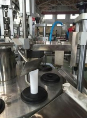 Rotary salep kosmetik krim tabung lembut pengisian dan mesin penyegelan mesin kemasan penyegelan panas