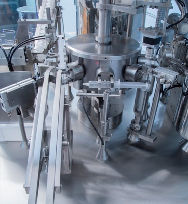 Kontrol Otomatis Penuh Jarum Suntik Prefilled Siemens PLC Untuk Industri Kosmetik Medis