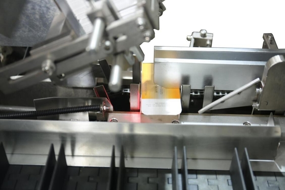 Otomatis Tablet Horisontal Tablet Kapsul Kotak Kotak Mesin Pengemasan Blister Papan Plat Tray Pengemasan Karton Mach