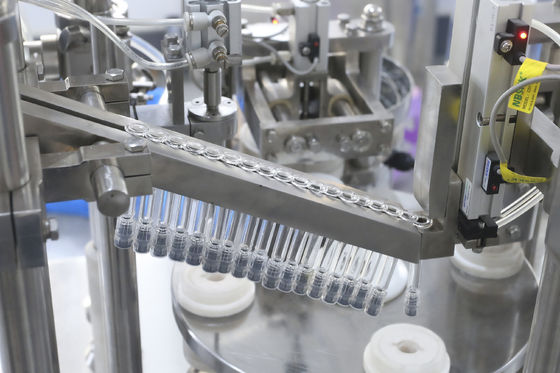 Mesin Penuh Jarum Suntik Pre-Filling Luer Lock Capping Machine Mesin Penuh & Penutup Jarum Suntik Gel Kaca