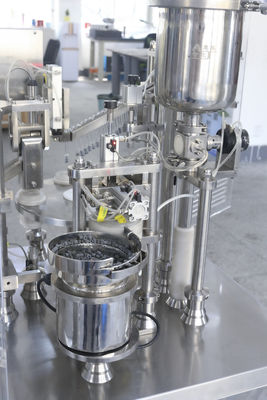 Mesin Penuh Jarum Suntik Pre-Filling Luer Lock Capping Machine Mesin Penuh & Penutup Jarum Suntik Gel Kaca